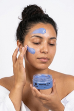 Masque Nila